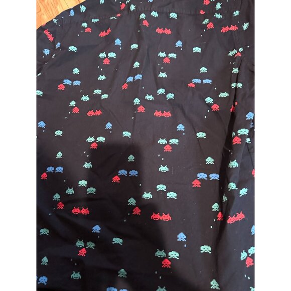 👾 American Republic Space Invaders Button-Down Shirt – Size M – 100% Cotton (#2 - Picture 2 of 7